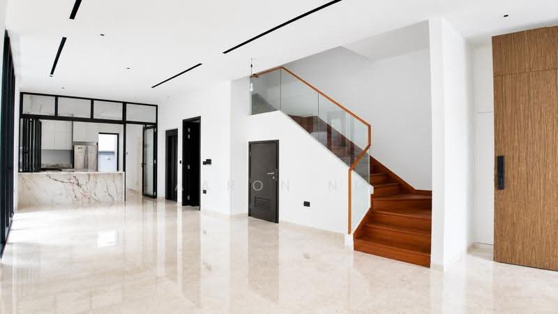 LANDED7772 @ D19 NEW CORNER TERRACE KOVAN SERANGOON GARDENS, Hougang / Punggol / Sengkang, 5 Bedrooms, 5,463 sqft, Corner Terrace For Sale, by Aaron Ng, 500247978 - Interior - PropertyGuru.com.sg