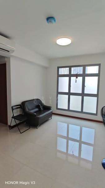 30 Margaret Drive, 30 Margaret Drive, Alexandra / Commonwealth, 2 Bedrooms, 667 sqft, HDB Flat For Rent, by Bryan Cheng, 500247982 - Living Room - PropertyGuru.com.sg