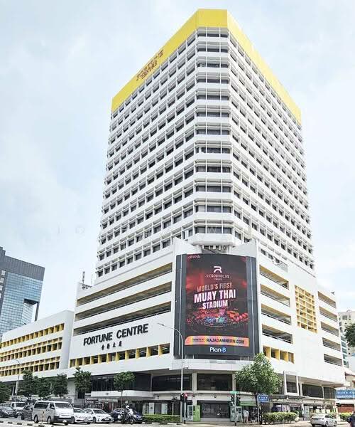 Fortune Centre, 190 Middle Road, Beach Road / Bugis / Rochor, 291 sqft, Food & Beverage For Rent, by Alan Yap, 500247994 - Exterior - CommercialGuru.com.sg