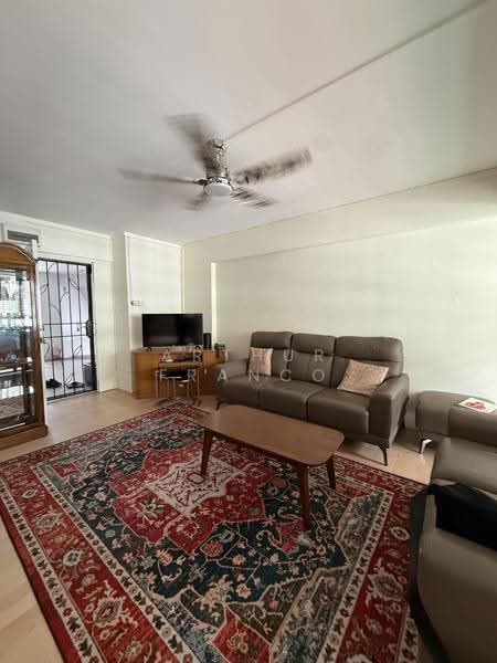 323 Sembawang Close, 323 Sembawang Close, Sembawang / Yishun, Room Rental, 200 sqft, HDB Flat For Rent, by Arthur Franco, 500248001 - Living Room - PropertyGuru.com.sg