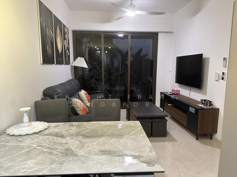 Seaside Residences, 12 Siglap Link, East Coast / Marine Parade, 2 Bedrooms, 678 sqft, Apartment For Rent, by SHARON, 500248004 - Living Room - PropertyGuru.com.sg