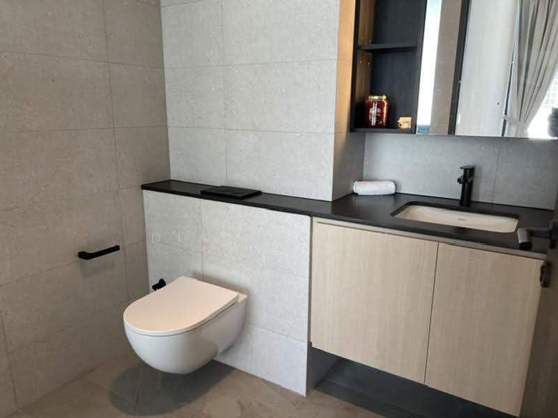 Jervois Mansion, 16 Jervois Close, Tanglin / Holland / Bukit Timah, 2 Bedrooms, 786 sqft, Condominium For Rent, by Diana Chan, 500248018 - Bathroom - PropertyGuru.com.sg