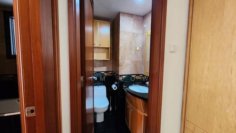 River Place, 60 Havelock Road, Alexandra / Commonwealth, 1 Bedroom, 786 sqft, Condominium For Sale, by Kim Low, 500248024 - Bathroom - PropertyGuru.com.sg