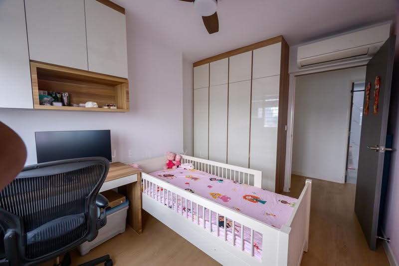 293A Bukit Batok Street 21, 293A Bukit Batok Street 21, Dairy Farm / Bukit Panjang / Choa Chu Kang, 3 Bedrooms, 1,216 sqft, HDB Flat For Sale, by Jerryl Tan, 500248029 - Bedroom - PropertyGuru.com.sg