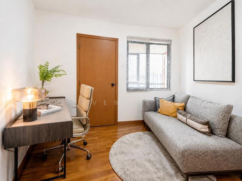 Freehold D10 | Generous Space at an Attractive Entry PSF, Tanglin / Holland / Bukit Timah, 4 Bedrooms, 2,637 sqft, Condominium For Sale, by Steven Deng, 500248045 - Study - PropertyGuru.com.sg