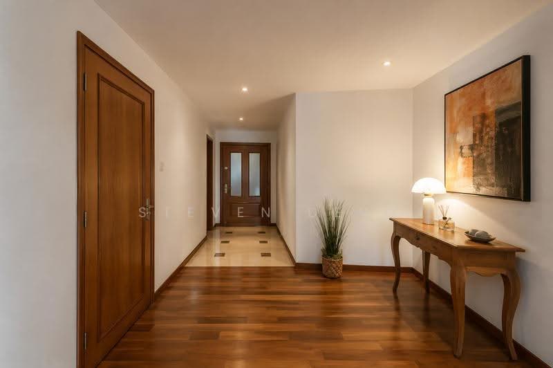 Freehold D10 | Generous Space at an Attractive Entry PSF, Tanglin / Holland / Bukit Timah, 4 Bedrooms, 2,637 sqft, Condominium For Sale, by Steven Deng, 500248045 - Corridor - PropertyGuru.com.sg