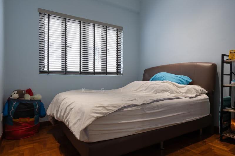 Gentle Villas, 74 Gentle Drive, Newton / Novena, 5 Bedrooms, 3,900 sqft, Semi-Detached House For Sale, by K.S Tan, 500248048 - Bedroom - PropertyGuru.com.sg