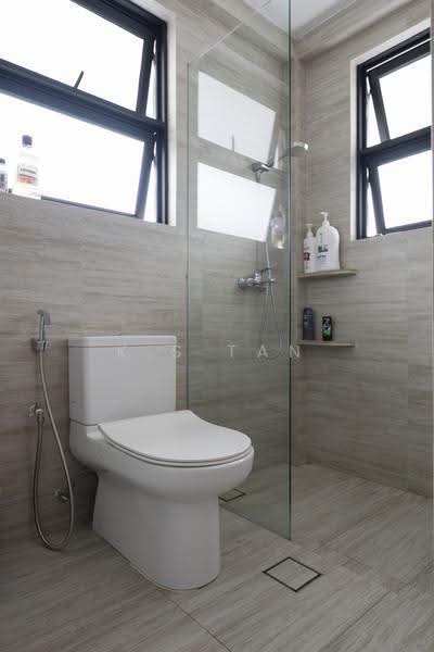 Gentle Villas, 74 Gentle Drive, Newton / Novena, 5 Bedrooms, 3,900 sqft, Semi-Detached House For Sale, by K.S Tan, 500248048 - Bathroom - PropertyGuru.com.sg