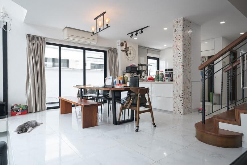 Gentle Villas, 74 Gentle Drive, Newton / Novena, 5 Bedrooms, 3,900 sqft, Semi-Detached House For Sale, by K.S Tan, 500248048 - Dining Room - PropertyGuru.com.sg