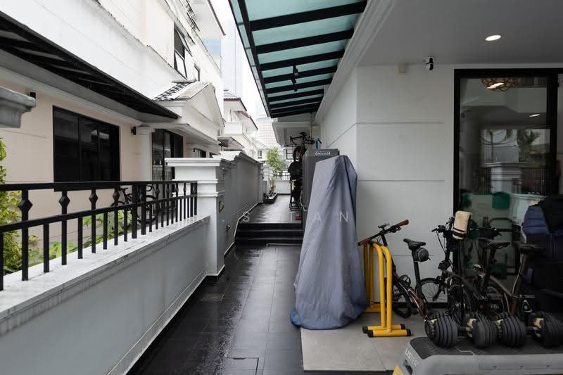 Gentle Villas, 74 Gentle Drive, Newton / Novena, 5 Bedrooms, 3,900 sqft, Semi-Detached House For Sale, by K.S Tan, 500248048 - Exterior - PropertyGuru.com.sg