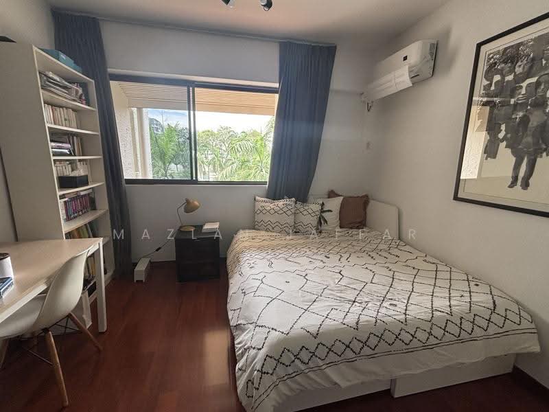 Sommerville Park, Sommerville Estate Road, Tanglin / Holland / Bukit Timah, 3 Bedrooms, 1,900 sqft, Condominium For Rent, by Mazlan Jaffar, 500248050 - Bedroom - PropertyGuru.com.sg