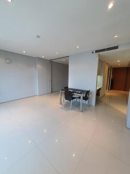 High Street Centre, 1 North Bridge Road, City Hall / Clarke Quay, 1 Bedroom, 600 sqft, Apartment For Rent, by Chia S M, 500248054 - Interior - PropertyGuru.com.sg