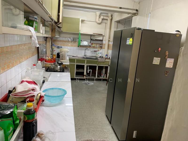 3 Marine Terrace, 3 Marine Terrace, East Coast / Marine Parade, 3 Bedrooms, 1,259 sqft, HDB Flat For Sale, by Susanne Chan, 500248059 - Kitchen - PropertyGuru.com.sg