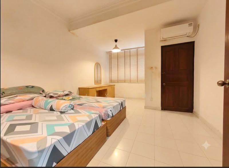 Corner Terrace at Truro Road, Freehold, Near Farrer Park MRT CitySquare Mall, Truro Road, Farrer Park / Serangoon Rd, 4 Bedrooms, 2,640 sqft, Corner Terrace For Sale, by Alex Lim, 500248060 - Bedroom - PropertyGuru.com.sg