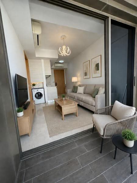 6 Derbyshire, 6 Derbyshire Road, Newton / Novena, 1 Bedroom, 474 sqft, Condominium For Sale, by Michael Kristanto, 500248061 - Living Room - PropertyGuru.com.sg