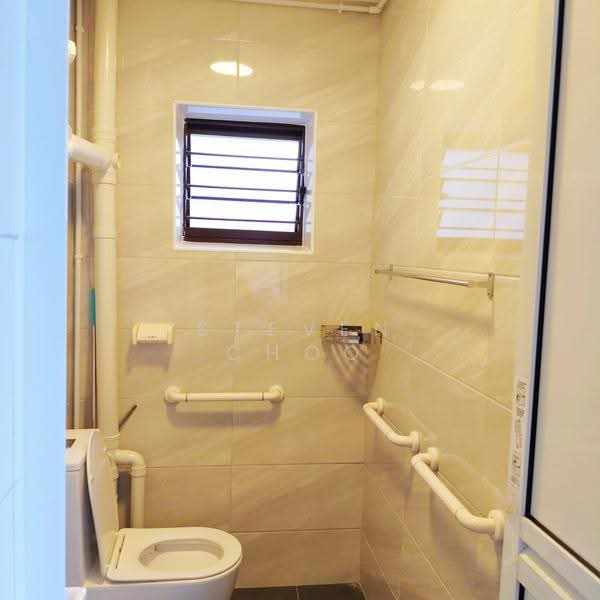 110 Teck Whye Lane, 110 Teck Whye Lane, Dairy Farm / Bukit Panjang / Choa Chu Kang, Room Rental, 130 sqft, HDB Flat For Rent, by Steven Choo, 500248068 - Bathroom - PropertyGuru.com.sg