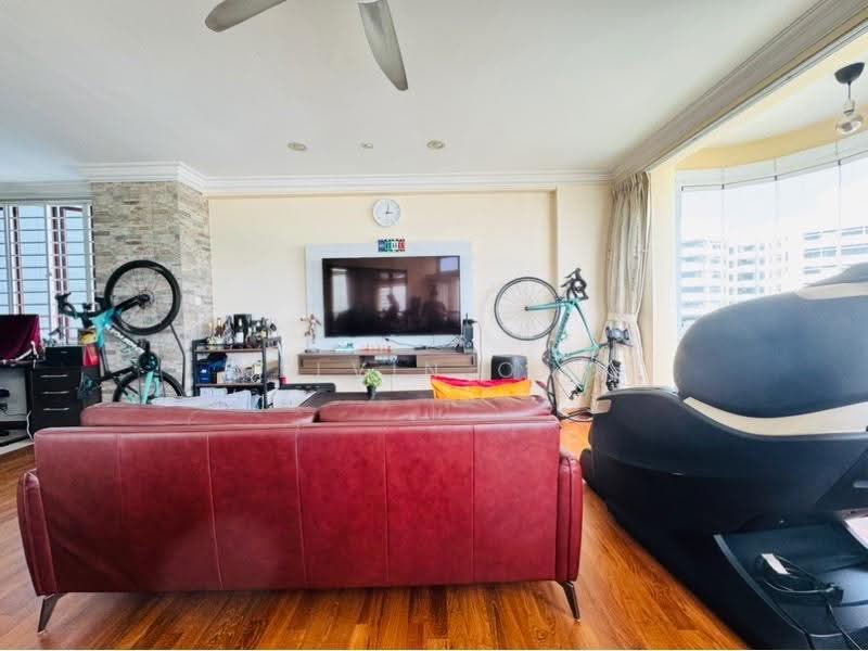 Mandarin Gardens, 5 Siglap Road, East Coast / Marine Parade, 3 Bedrooms, 1,528 sqft, Condominium For Sale, by Kelvin Ong, 500248069 - PropertyGuru.com.sg