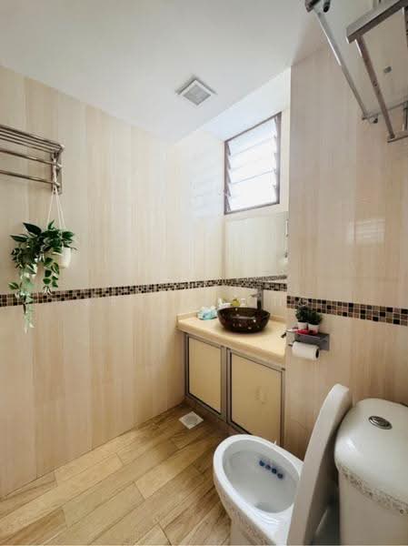 Mandarin Gardens, 5 Siglap Road, East Coast / Marine Parade, 3 Bedrooms, 1,528 sqft, Condominium For Sale, by Kelvin Ong, 500248069 - PropertyGuru.com.sg