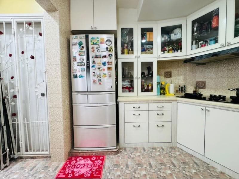 Mandarin Gardens, 5 Siglap Road, East Coast / Marine Parade, 3 Bedrooms, 1,528 sqft, Condominium For Sale, by Kelvin Ong, 500248069 - PropertyGuru.com.sg