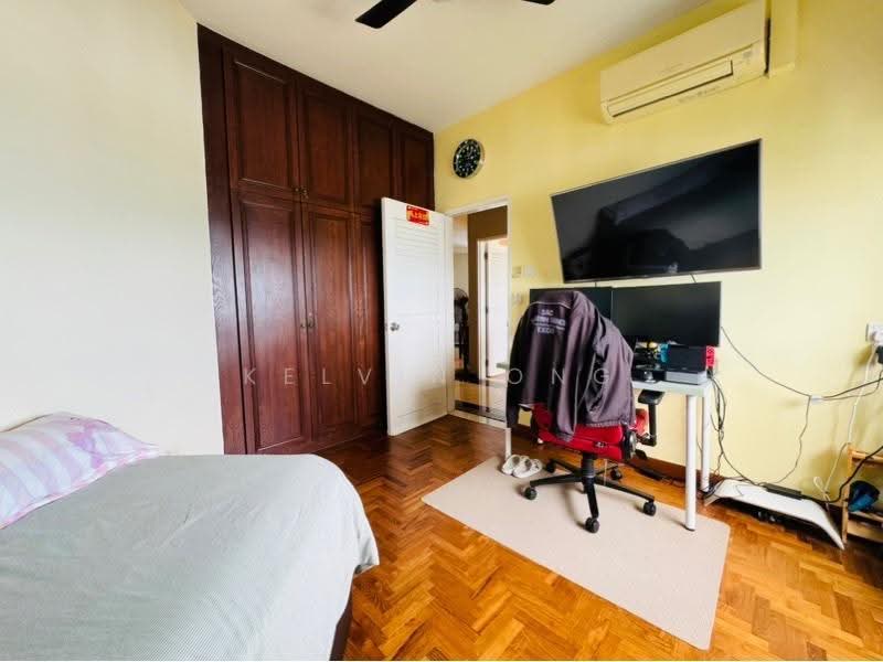 Mandarin Gardens, 5 Siglap Road, East Coast / Marine Parade, 3 Bedrooms, 1,528 sqft, Condominium For Sale, by Kelvin Ong, 500248069 - PropertyGuru.com.sg