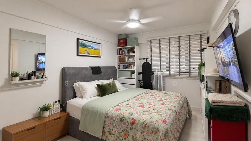 122 Geylang East Central, 122 Geylang East Central, Eunos / Geylang / Paya Lebar, 3 Bedrooms, 979 sqft, HDB Flat For Sale, by Shafie Syed, 500248075 - Bedroom - PropertyGuru.com.sg