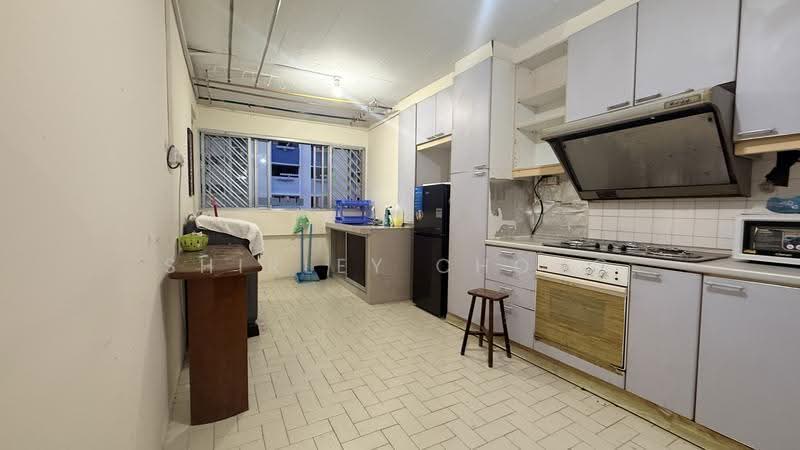 204 Yishun Street 21, 204 Yishun Street 21, Sembawang / Yishun, 2 Bedrooms, 721 sqft, HDB Flat For Rent, by Shirley Chong, 500248083 - Kitchen - PropertyGuru.com.sg