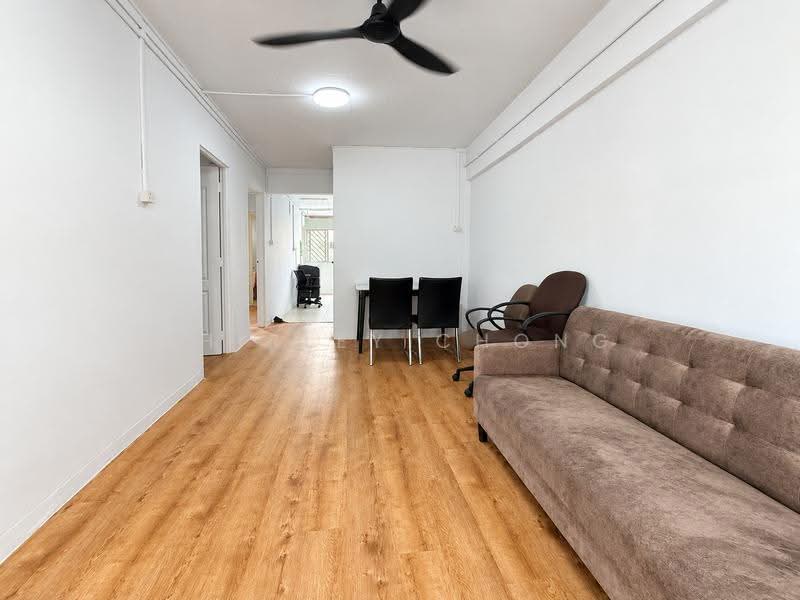 204 Yishun Street 21, 204 Yishun Street 21, Sembawang / Yishun, 2 Bedrooms, 721 sqft, HDB Flat For Rent, by Shirley Chong, 500248083 - Living Room - PropertyGuru.com.sg
