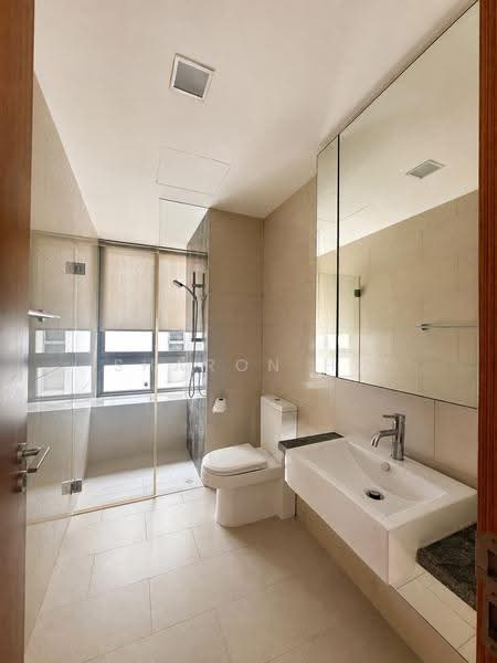 The Seafront on Meyer, 55 Meyer Road, East Coast / Marine Parade, 4 Bedrooms, 2,121 sqft, Condominium For Rent, by Sharon Ho, 500248096 - Bathroom - PropertyGuru.com.sg