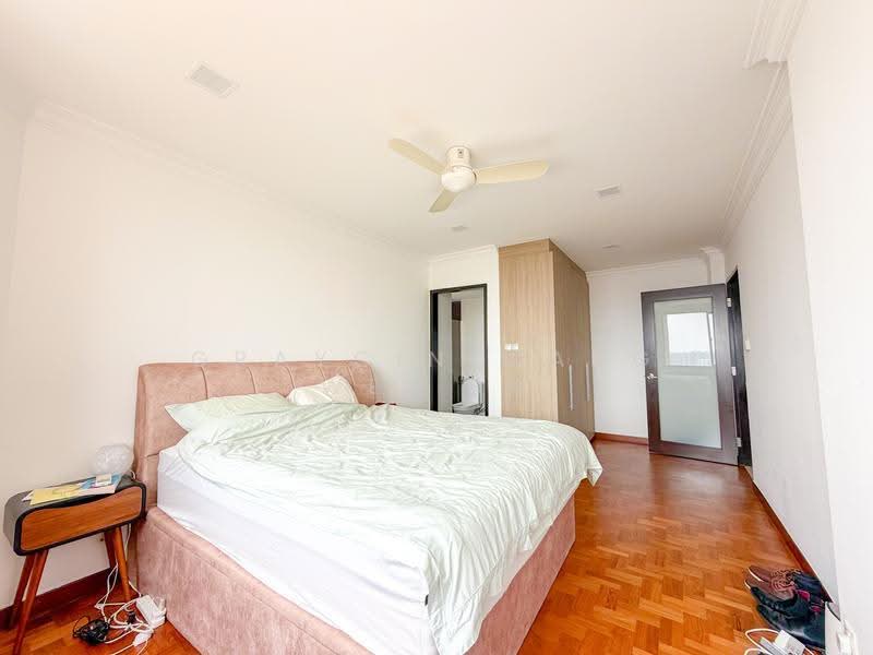 Eastern Lagoon II, 208 Upper East Coast Road, East Coast / Marine Parade, 4 Bedrooms, 3,165 sqft, Condominium For Sale, by Graycin Wang Wei Ru, 500248098 - Bedroom - PropertyGuru.com.sg