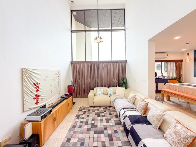 Eastern Lagoon II, 208 Upper East Coast Road, East Coast / Marine Parade, 4 Bedrooms, 3,165 sqft, Condominium For Sale, by Graycin Wang Wei Ru, 500248098 - Living Room - PropertyGuru.com.sg