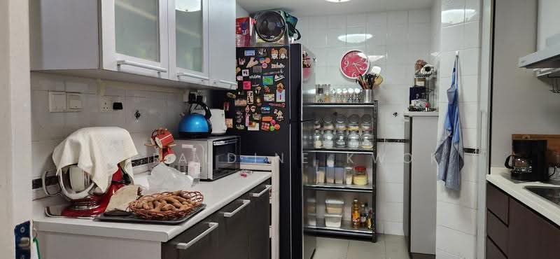 The Tanamera, 1 Tanah Merah Kechil Road, Bedok / Upper East Coast, 3 Bedrooms, 1,324 sqft, Condominium For Sale, by Geraldine Kwok, 500248111 - Kitchen - PropertyGuru.com.sg
