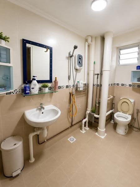 549 Jurong West Street 42, 549 Jurong West Street 42, Boon Lay / Jurong / Tuas, Room Rental, 150 sqft, HDB Flat For Rent, by Adrian Lee 李俊汶, 500248115 - PropertyGuru.com.sg