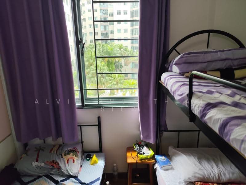 Summerdale, 6 Boon Lay Drive, Boon Lay / Jurong / Tuas, 3 Bedrooms, 1,271 sqft, Condominium For Sale, by Alvin Chua Thiam Siew, 500248132 - Bedroom - PropertyGuru.com.sg