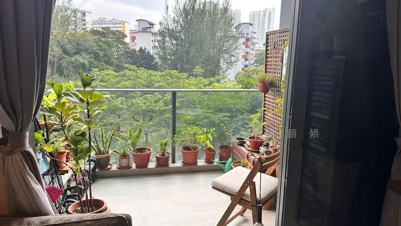 Stirling Residences, 23 Stirling Road, Alexandra / Commonwealth, 3 Bedrooms, 764 sqft, Condominium For Sale, by Anthea Yeo 杨丽娇, 500248143 - Balcony - PropertyGuru.com.sg