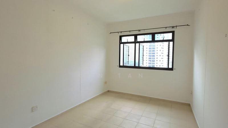 22 Jalan Membina, 22 Jalan Membina, Alexandra / Commonwealth, 3 Bedrooms, 969 sqft, HDB Flat For Sale, by Ken Tan, 500248150 - Bedroom - PropertyGuru.com.sg