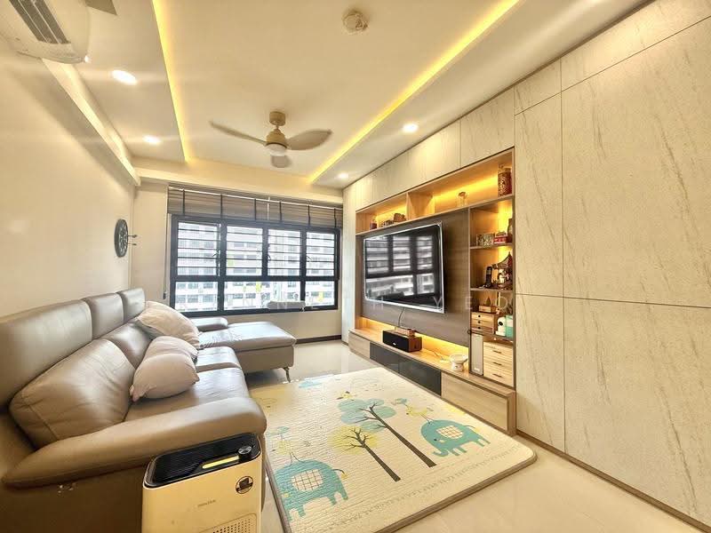 610C Tampines North Drive 1, 610C Tampines North Drive 1, Pasir Ris / Tampines, 3 Bedrooms, 1,216 sqft, HDB Flat For Sale, by Kenneth Yeo, 500248175 - Living Room - PropertyGuru.com.sg