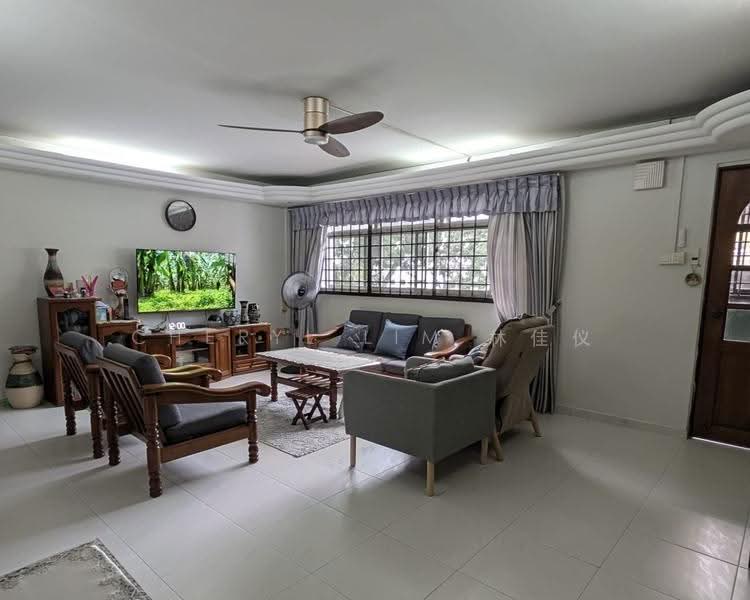 405 Woodlands Street 41, 405 Woodlands Street 41, Admiralty / Woodlands, 5 Bedrooms, 1,894 sqft, HDB Flat For Sale, by Cheryl Lim 林佳仪, 500248182 - Living Room - PropertyGuru.com.sg