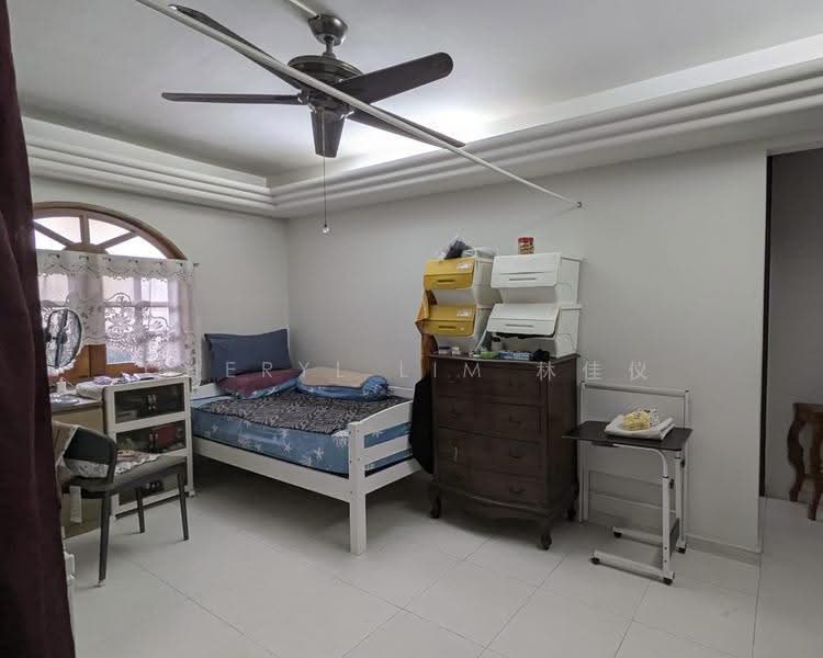 405 Woodlands Street 41, 405 Woodlands Street 41, Admiralty / Woodlands, 5 Bedrooms, 1,894 sqft, HDB Flat For Sale, by Cheryl Lim 林佳仪, 500248182 - Bedroom - PropertyGuru.com.sg