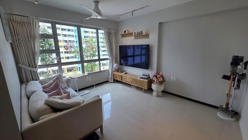 455A Teck Ghee Parkview, 455A Ang Mo Kio Street 44, Ang Mo Kio / Bishan / Thomson, 2 Bedrooms, 1,001 sqft, HDB Flat For Rent, by Tan Tien An (陈天安), 500248217 - Living Room - PropertyGuru.com.sg