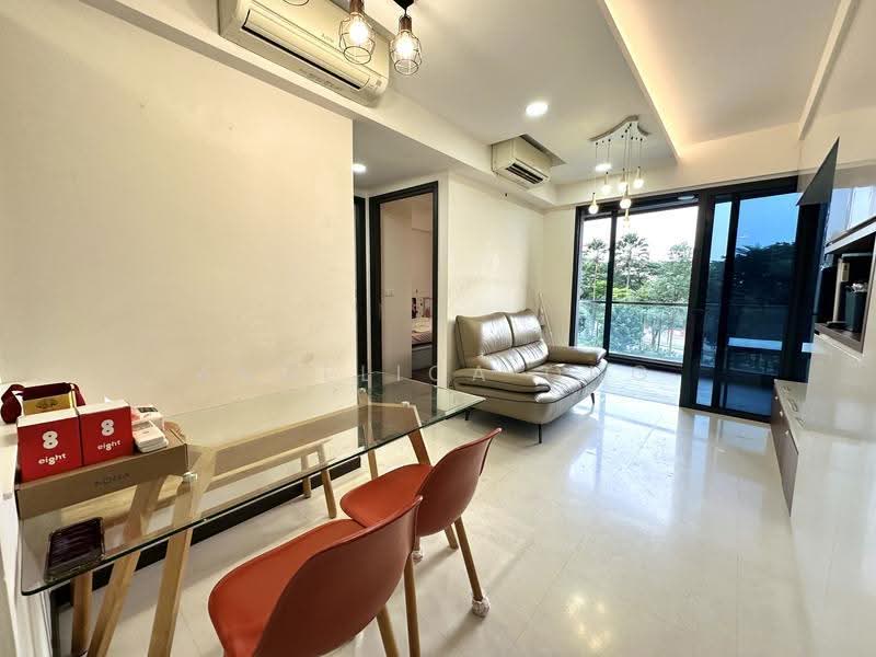 Lake Grande, 6 Jurong Lake Link, Boon Lay / Jurong / Tuas, 3 Bedrooms, 926 sqft, Condominium For Sale, by Angelica Ong, 500248220 - Living Room - PropertyGuru.com.sg
