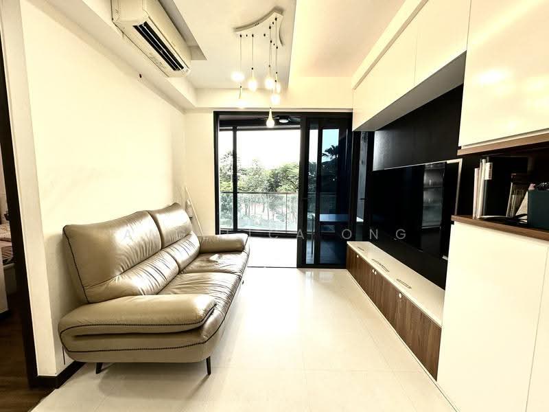Lake Grande, 6 Jurong Lake Link, Boon Lay / Jurong / Tuas, 3 Bedrooms, 926 sqft, Condominium For Sale, by Angelica Ong, 500248220 - Living Room - PropertyGuru.com.sg