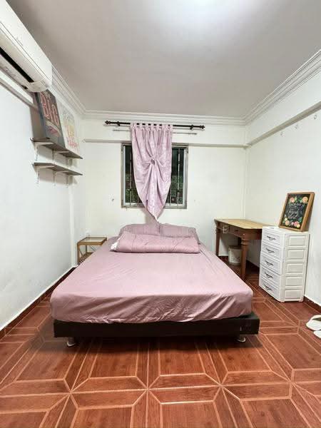 222 Serangoon Avenue 4, 222 Serangoon Avenue 4, Hougang / Punggol / Sengkang, 2 Bedrooms, 710 sqft, HDB Flat For Rent, by Lawrence Chua, 500248224 - Bedroom - PropertyGuru.com.sg