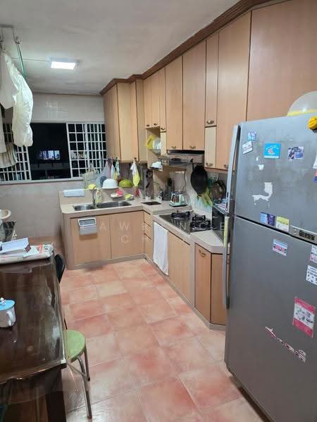 222 Serangoon Avenue 4, 222 Serangoon Avenue 4, Hougang / Punggol / Sengkang, 2 Bedrooms, 710 sqft, HDB Flat For Rent, by Lawrence Chua, 500248224 - Kitchen - PropertyGuru.com.sg