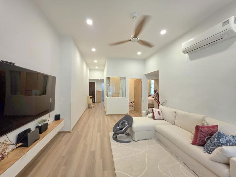 Signature Park, 48A Toh Tuck Road, Clementi Park / Upper Bukit Timah, 2 Bedrooms, 1,023 sqft, Condominium For Sale, by Ken Bong 黄慧锋, 500248232 - Living Room - PropertyGuru.com.sg
