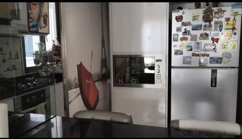 Waterfront Isle, 738 Bedok Reservoir Road, Bedok / Upper East Coast, 2 Bedrooms, 904 sqft, Condominium For Rent, by Jean Ang 诗吟, 500248237 - Kitchen - PropertyGuru.com.sg