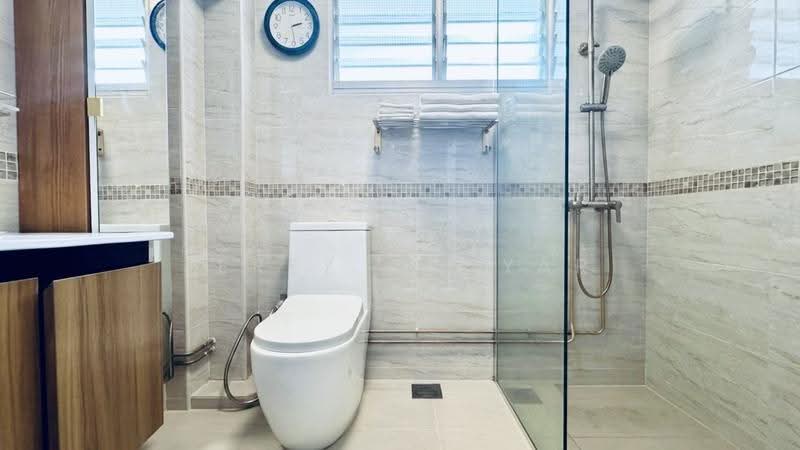 491G Tampines Street 45, 491G Tampines Street 45, Pasir Ris / Tampines, 4 Bedrooms, 1,345 sqft, HDB Flat For Sale, by Jerez Amsyar, 500248238 - Bathroom - PropertyGuru.com.sg