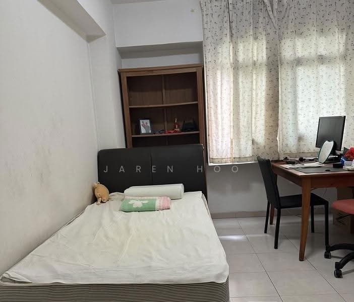 680A Jurong West Central 1, 680A Jurong West Central 1, Boon Lay / Jurong / Tuas, 4 Bedrooms, 1,453 sqft, HDB Flat For Sale, by Jaren Hoo, 500248240 - Bedroom - PropertyGuru.com.sg