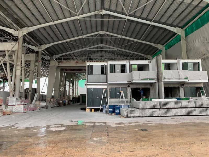 2x25 Ton Crane | 13.8m Clear @ Jurong, Boon Lay / Jurong / Tuas, 33,000 sqft, Factory / Workshop (B2) For Rent, by Ryan Chau, 500248243 - Exterior - CommercialGuru.com.sg