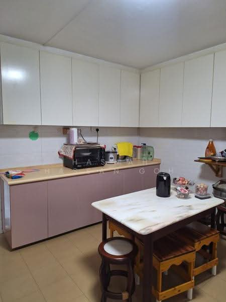 160 Yung Ping Road, 160 Yung Ping Road, Boon Lay / Jurong / Tuas, 4 Bedrooms, 1,592 sqft, HDB Flat For Sale, by Hasnah Hassan Goh, 500248245 - Kitchen - PropertyGuru.com.sg