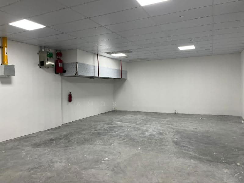 CT Foodchain, 200 Pandan Loop, Buona Vista / West Coast / Clementi New Town, 700 sqft, Factory / Workshop (B2) For Rent, by Amos Toh, 500248253 - Interior - CommercialGuru.com.sg